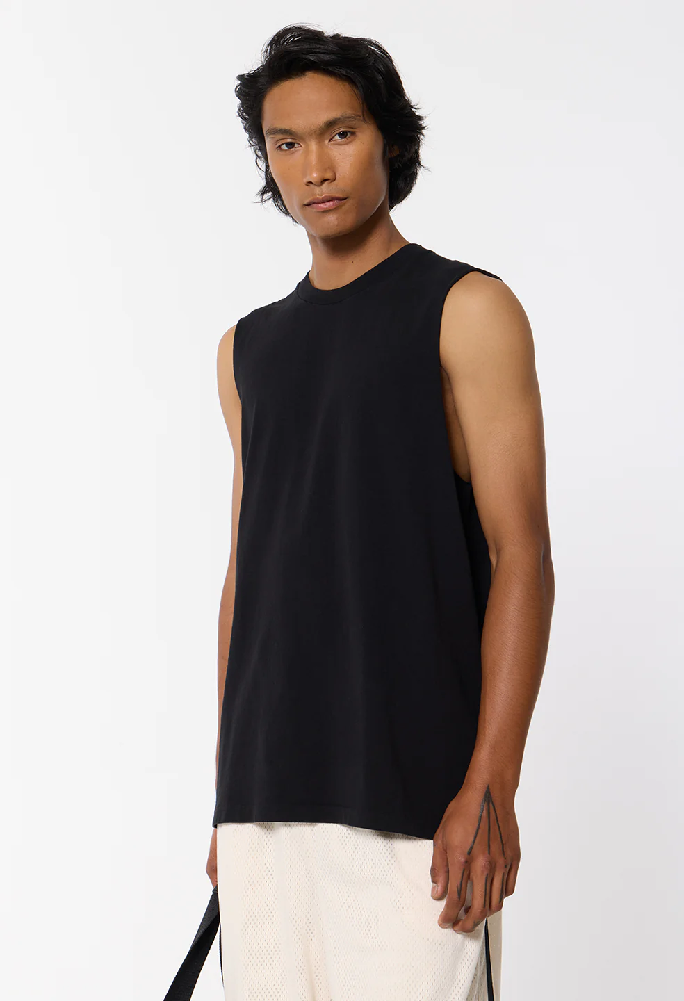 Air Spun Campus Cut-Off Tee / Black - Image 2