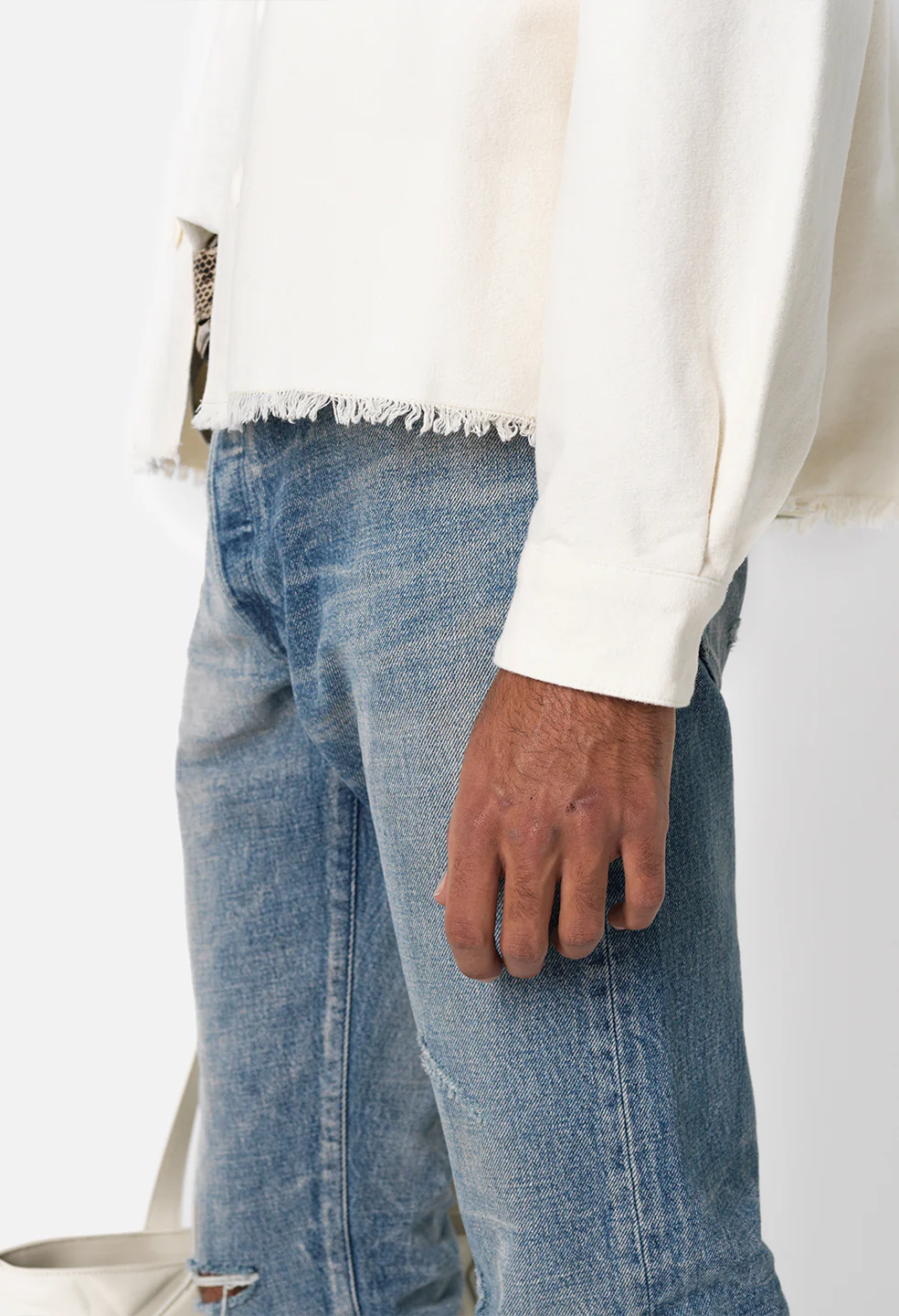 Solid Hemi Oversized Shirt / Salt - Image 8