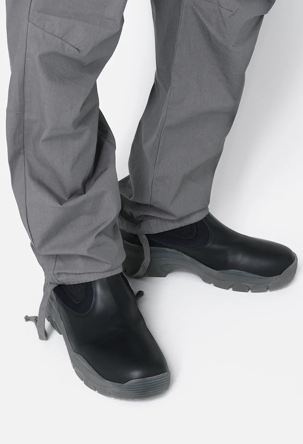 Back Sateen Cargo Pants / Charcoal - Image 6