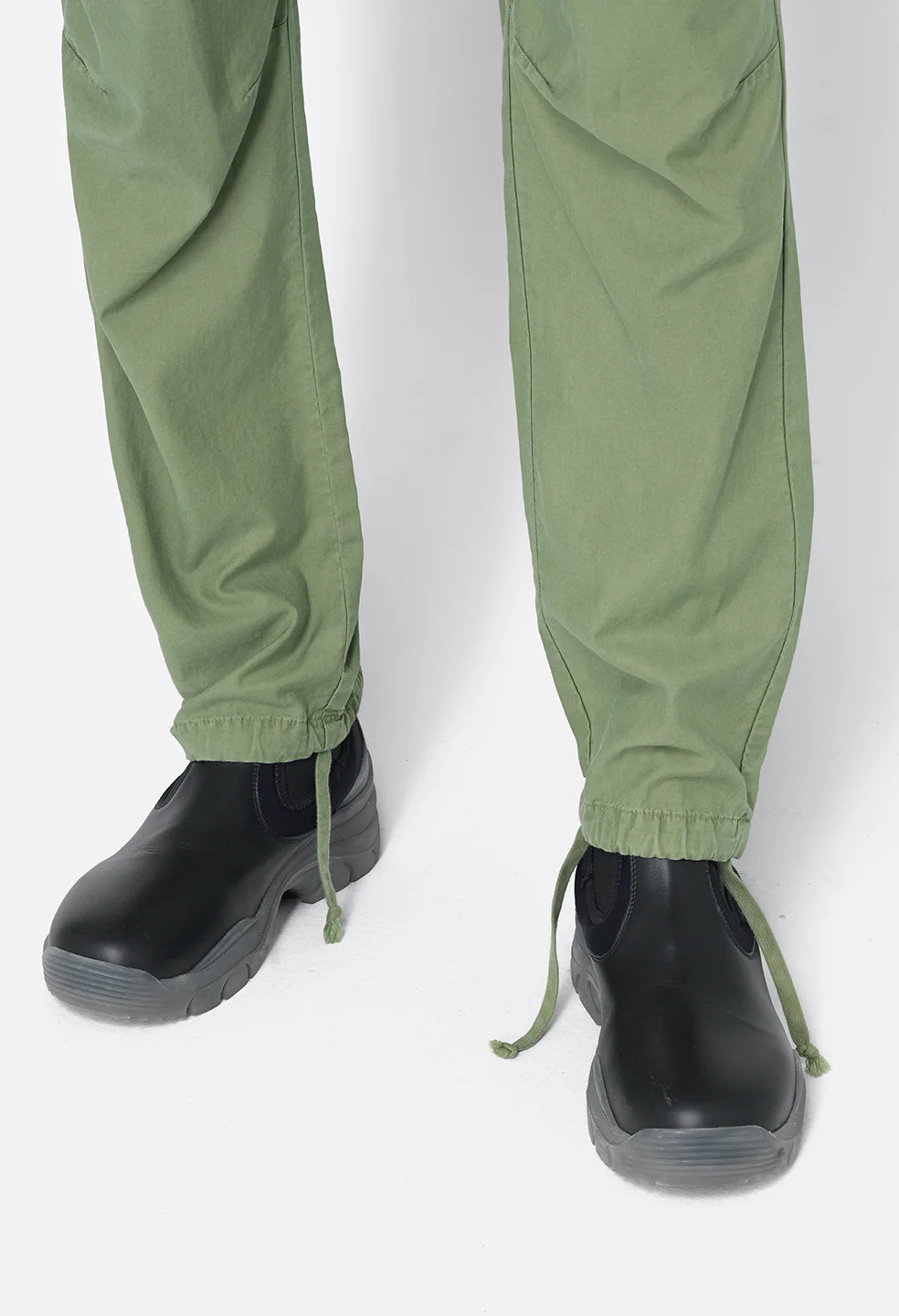 Back Sateen Cargo Pants / Olive - Image 8