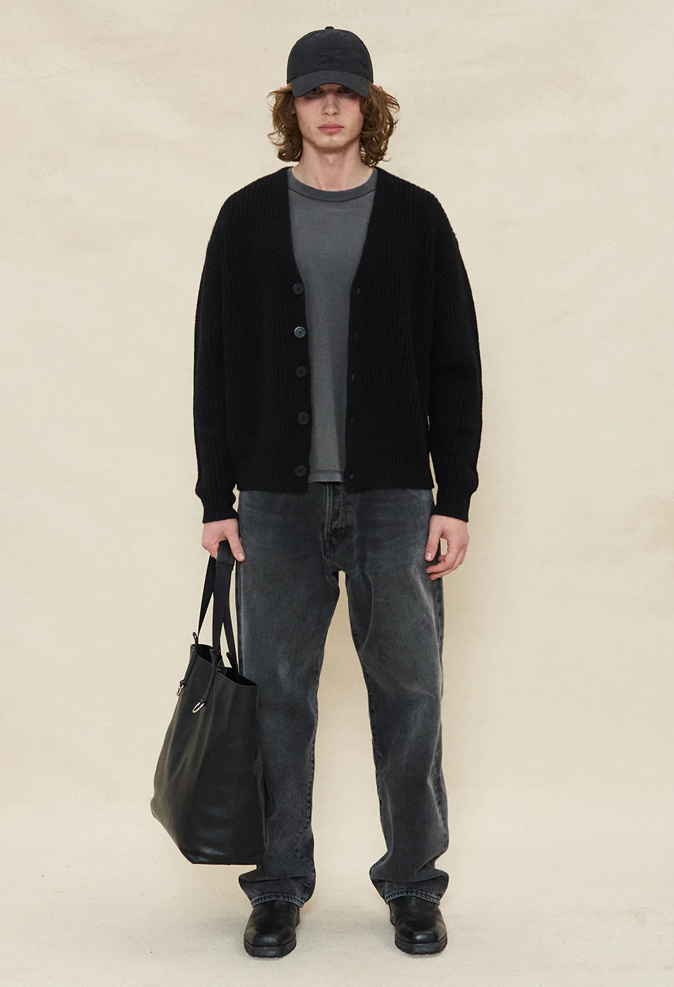 Capri Cashmere Cardigan / Black - Image 3