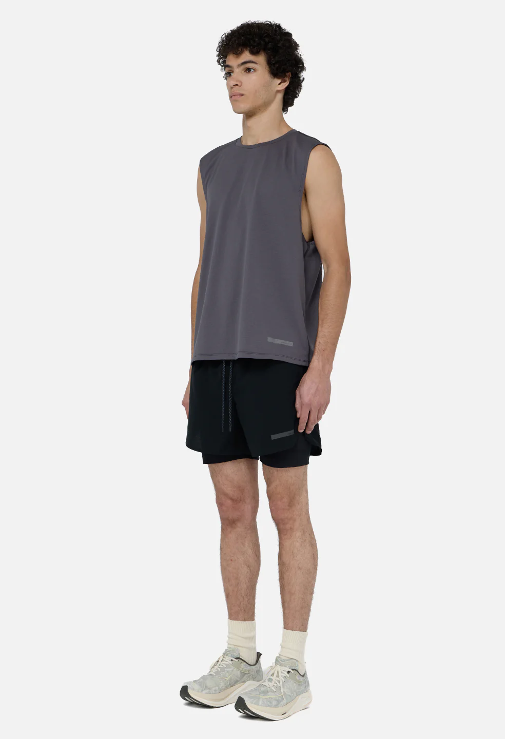 Grid-Mesh Sprint Shorts / Black - Image 4