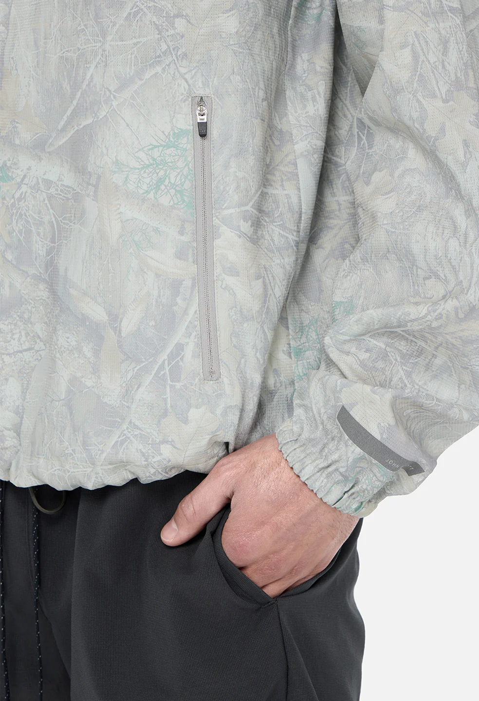 Inverness Anorak / Spray Green x Antique White - Image 10