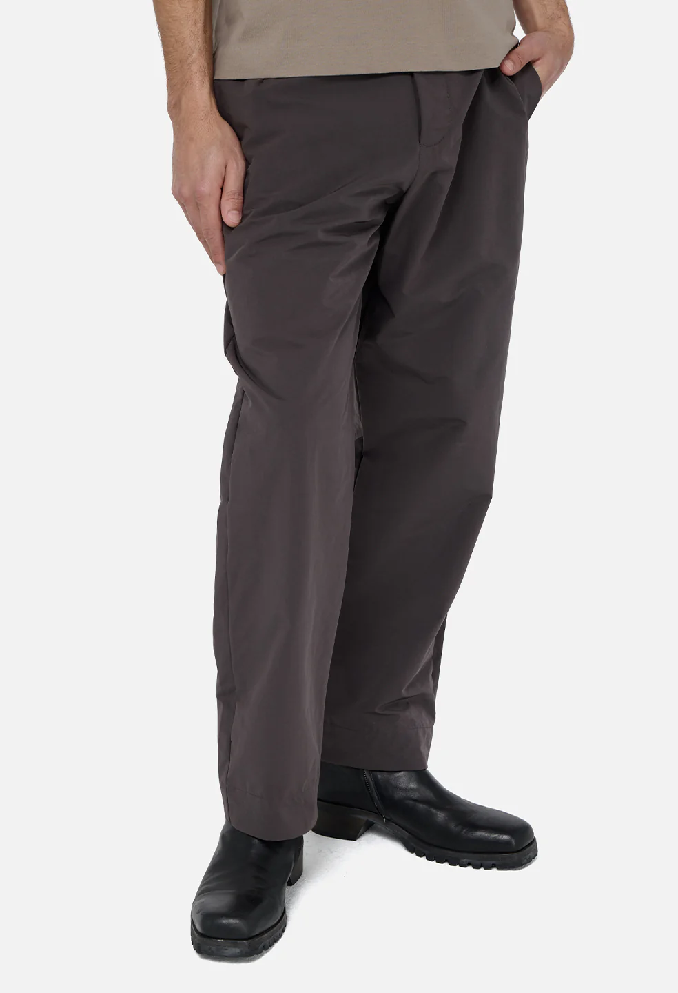 Vero Brushed Nylon Lounge Pant / Charcoal - Image 2