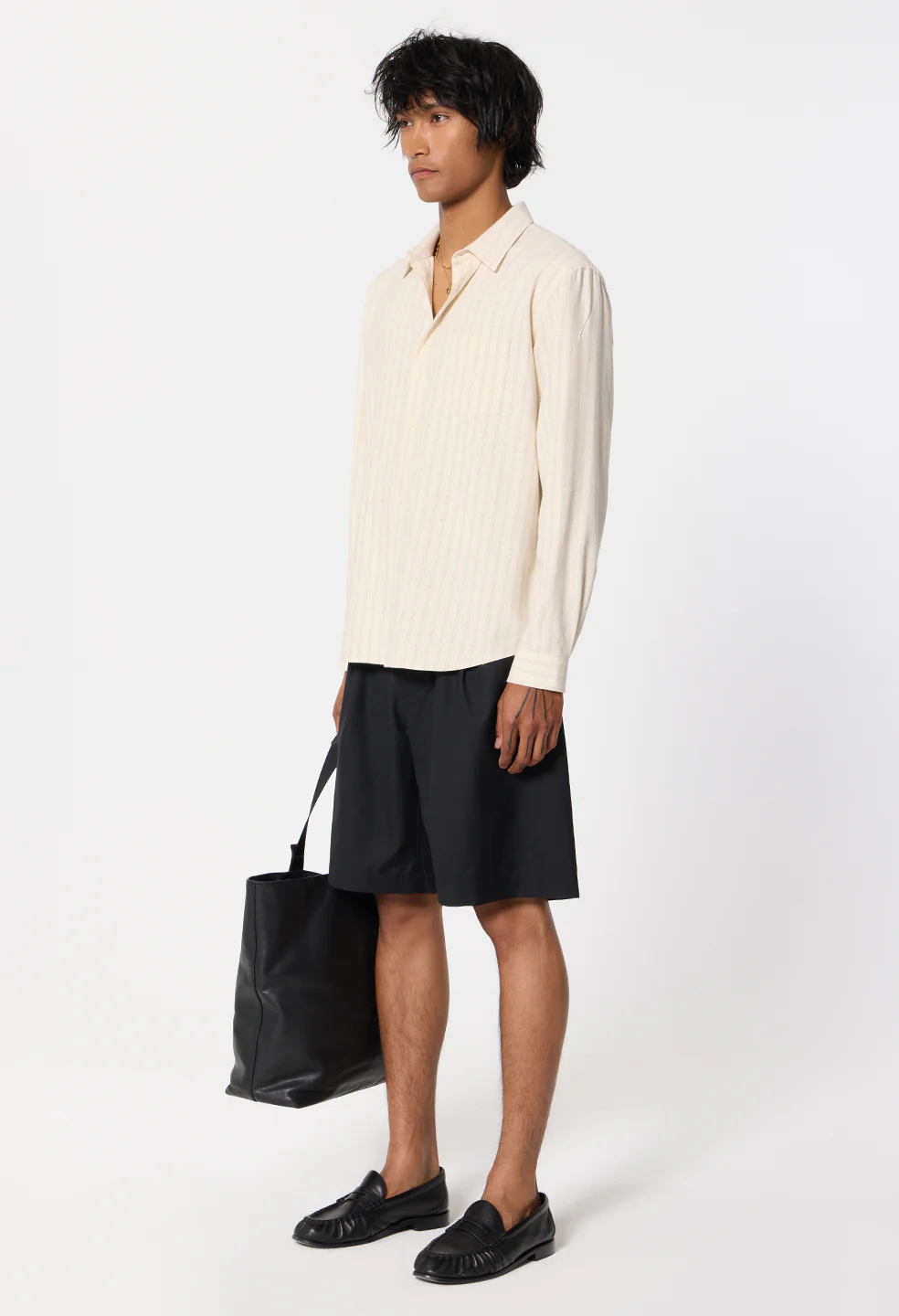 Wool Wide Easy Shorts / Black - Image 5
